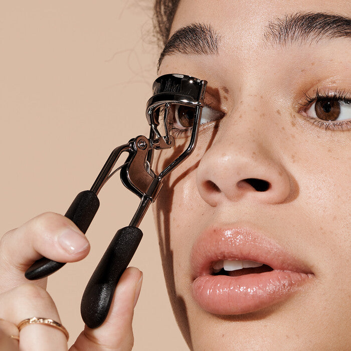 PRO EYELASH CURLER (RIZADOR DE PESTAÑAS) DE elf